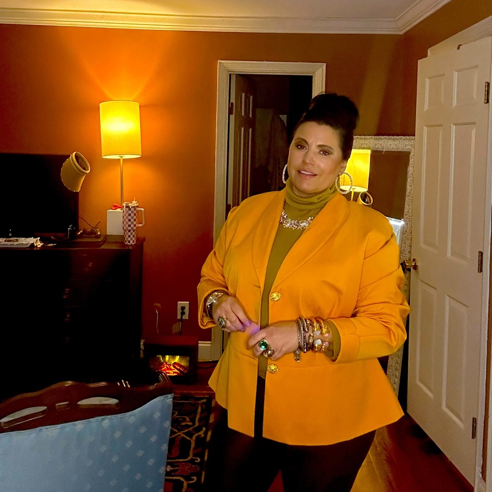 Lauren Taylor gold blazer size 22w